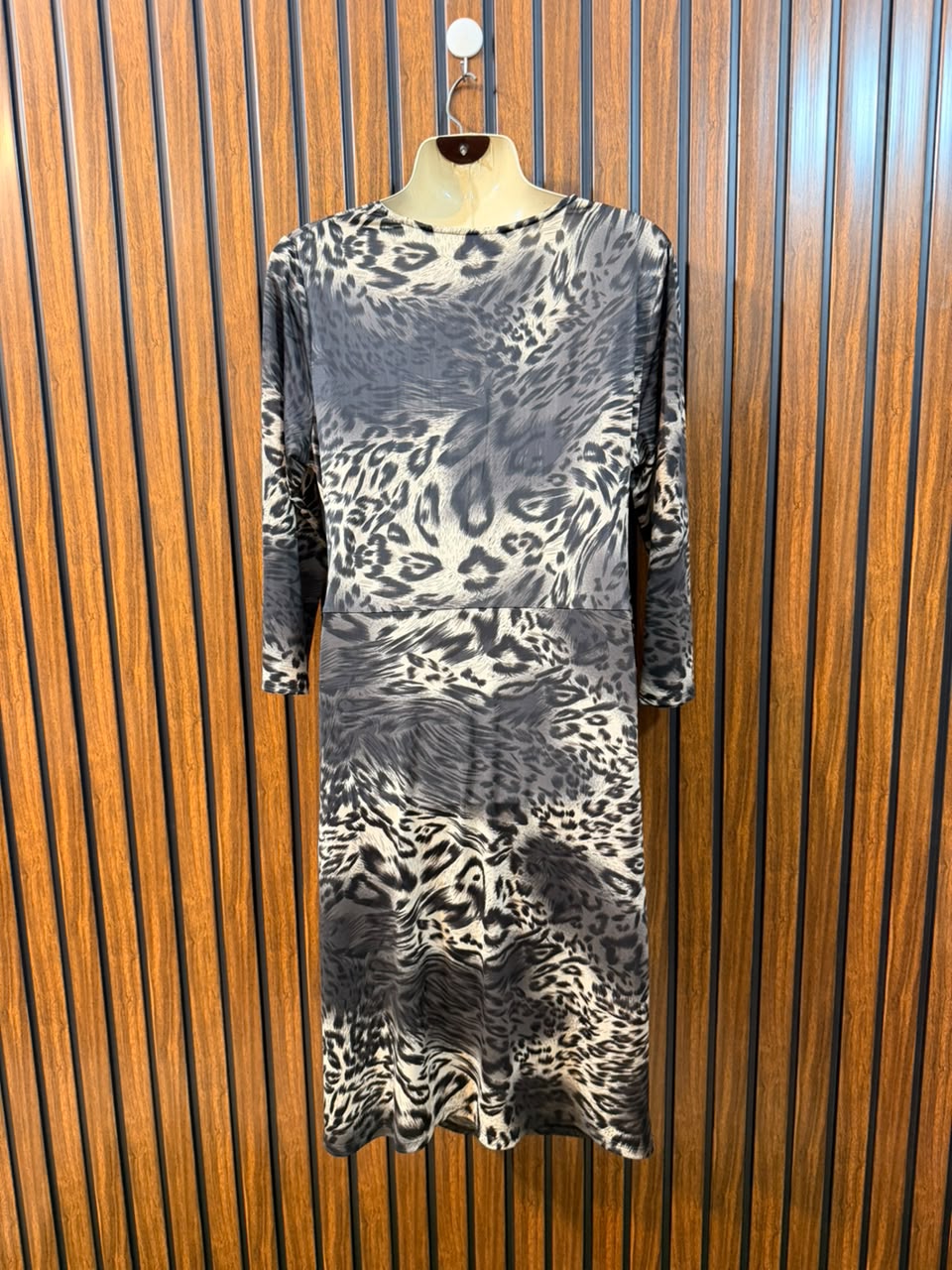 Chest 20  Length 39  Fabric Silk Jersey Ladies Mini Dress