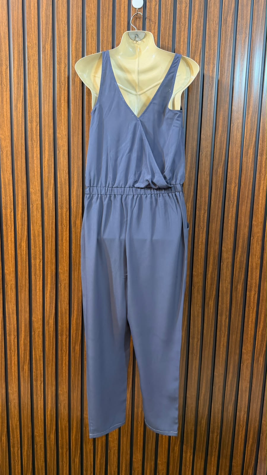 Chest 17  Length 51  Fabric Silk Imported Branded Women's Jumpsuit