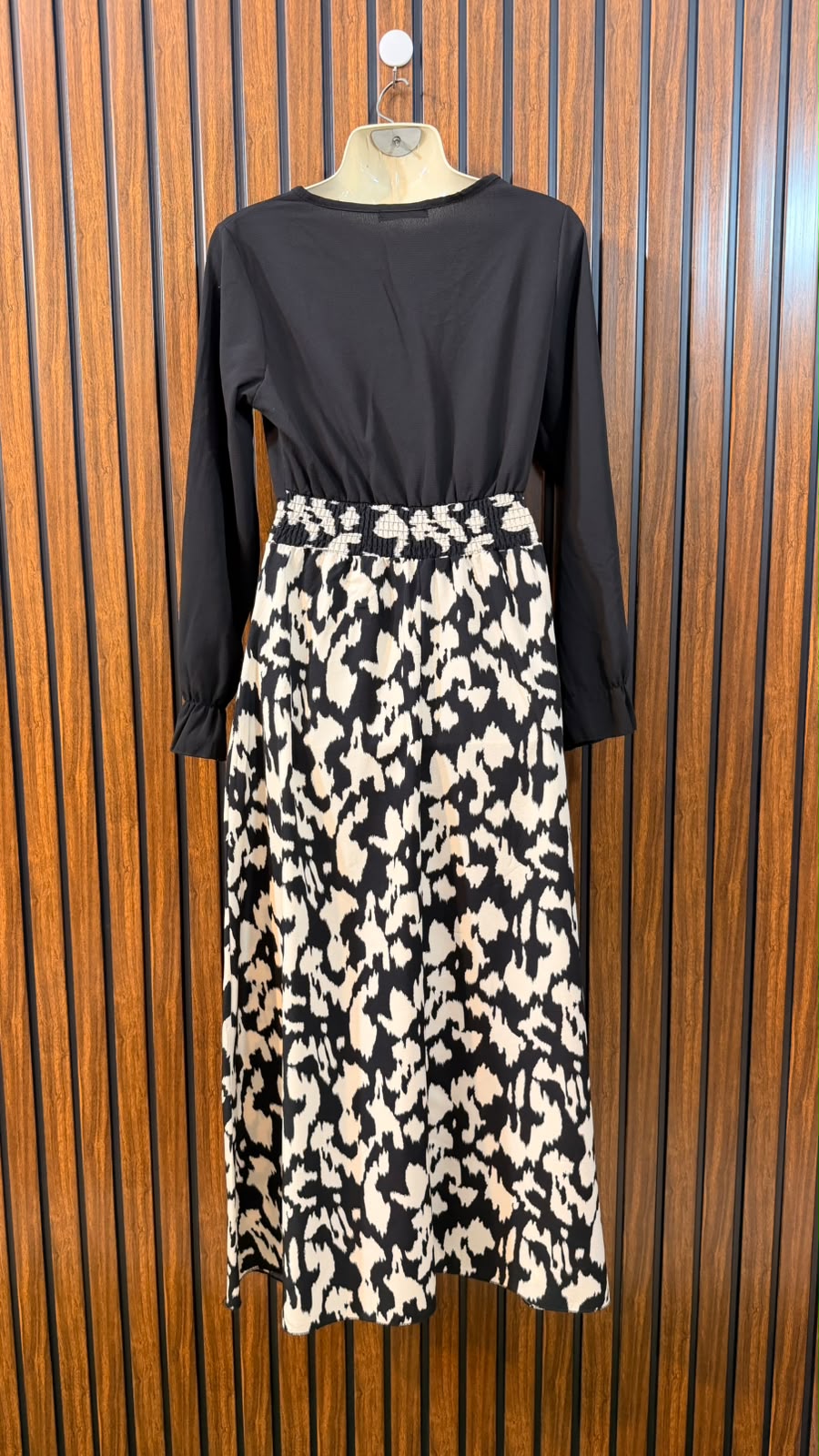 Chest 17  Length 49  Fabric Chiffon And Silk Women's Long Maxi Range