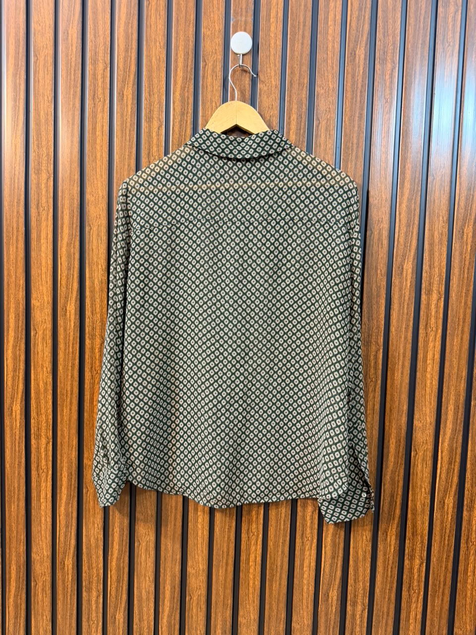 Chest 19  Length 25  Fabric Chiffon Elegant Women's Full Sleeve Top