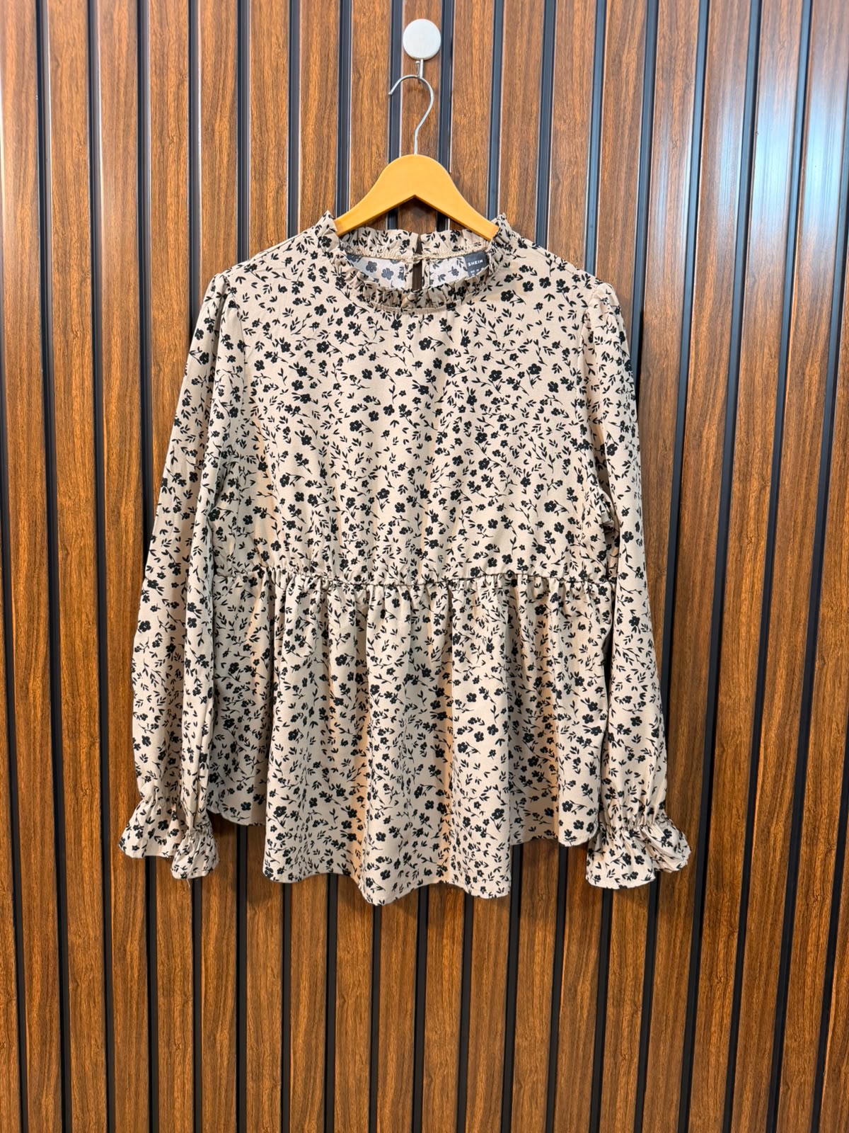 Chest 19  Length 26  Fabric Silk Exclusive Women's Full Sleeve Top