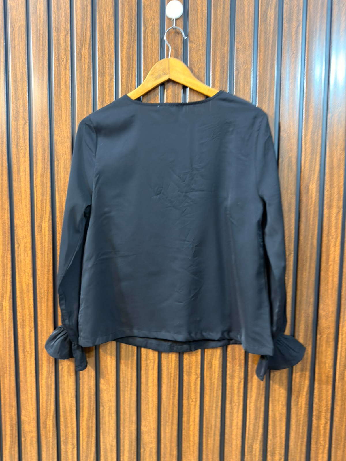 Chest 18  Length 22  Fabric Silk New Arrival Women's Full Sleeve Top