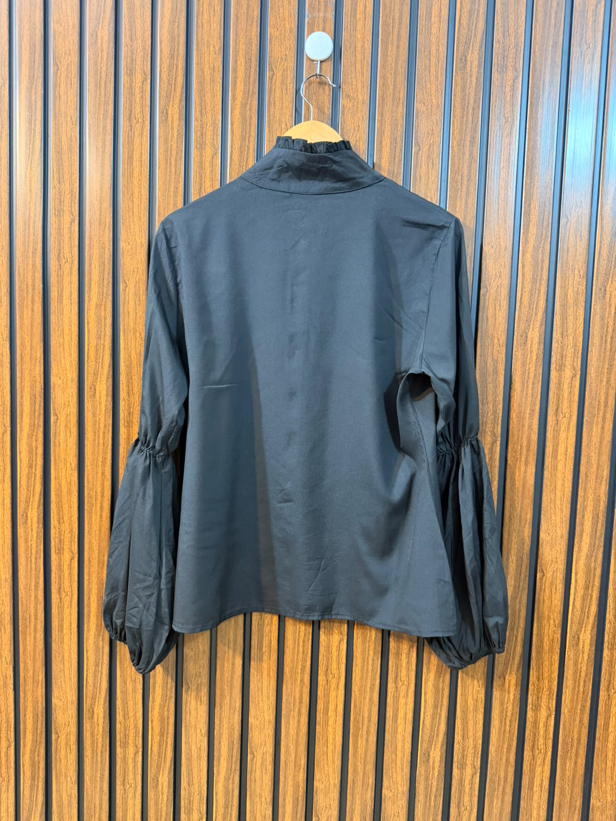 Chest 19  Length 23  Fabric Silk Women's Casual Full Sleeve Top