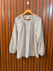 Chest 20  Length 27  Fabric Chiffon Women's Trend Collection Top