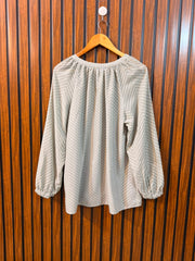 Chest 20  Length 27  Fabric Chiffon Women's Trend Collection Top