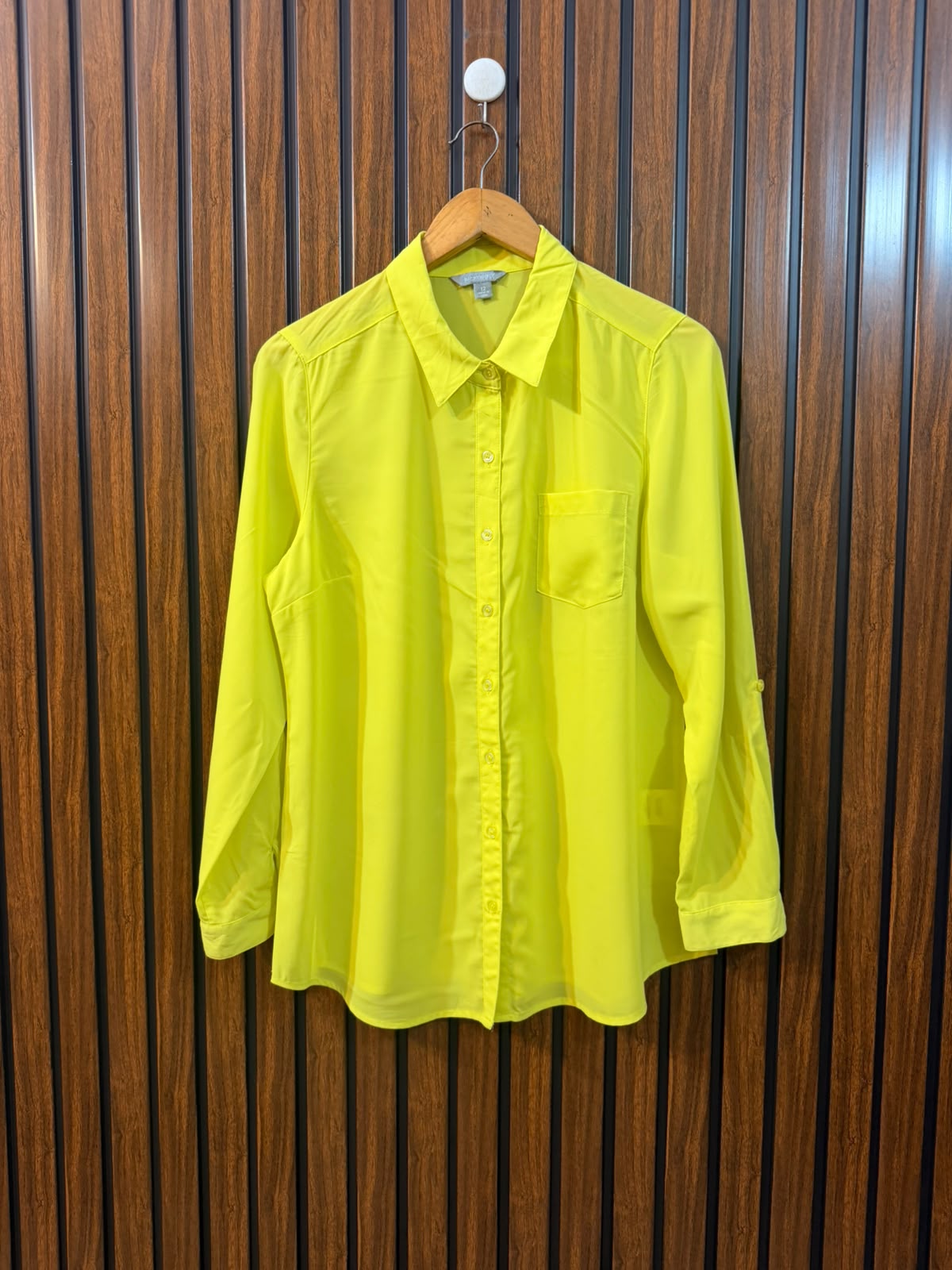 Chest 19.5  Length 27  Fabric Silk Premium Imported Women's Top