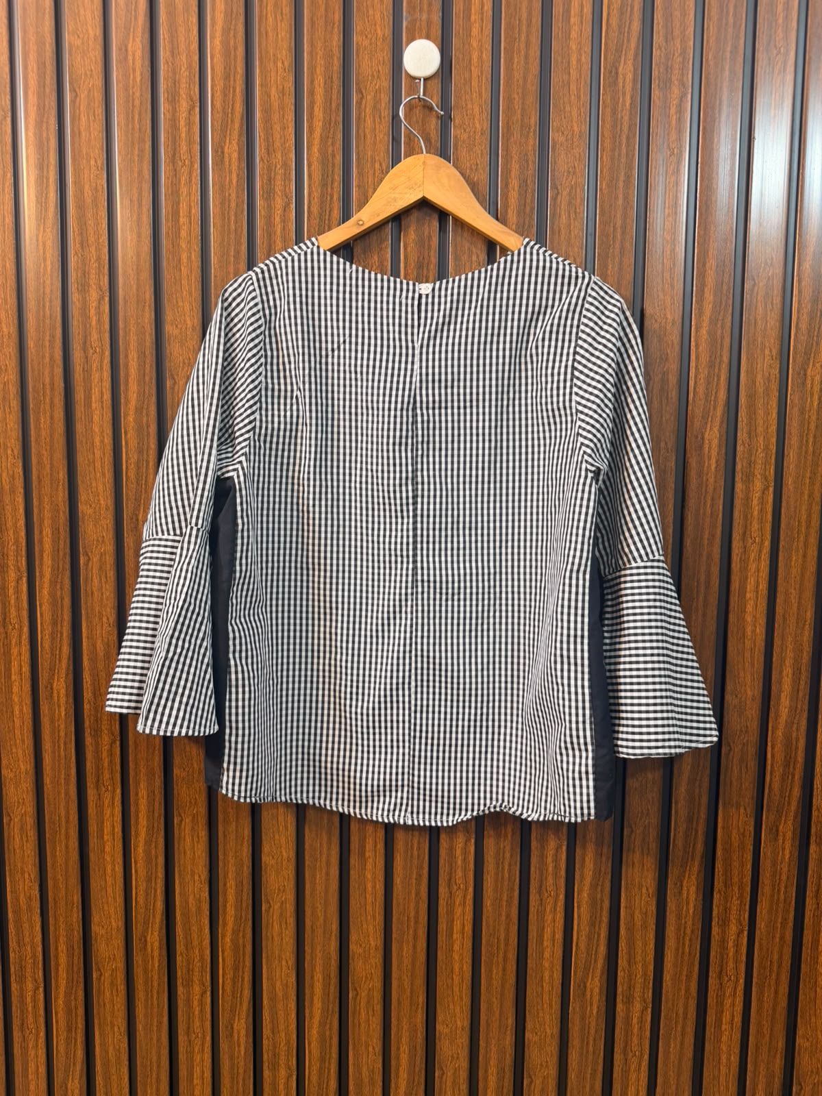 Chest 20  Length 23  Fabric Cotton Silk Women's Smart Full Sleeve Top