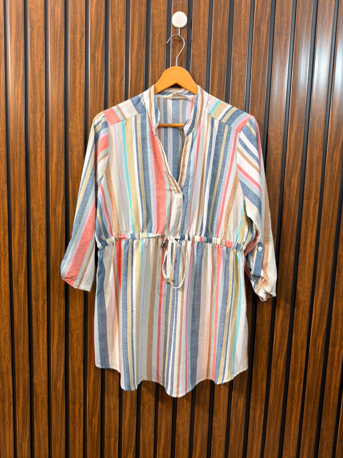 Chest 20  Length 29  Fabric Silk Women's New Season Top