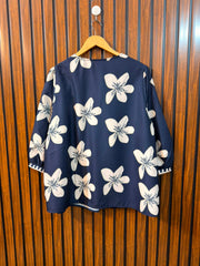 Chest 24  Length 27  Fabric Silk Women's Everyday Fashion Top