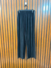 Waist 30  Lenght 39  Fabric Silk Fashion Women's Trouser