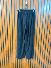 Waist 30  Lenght 39  Fabric Silk Fashion Women's Trouser
