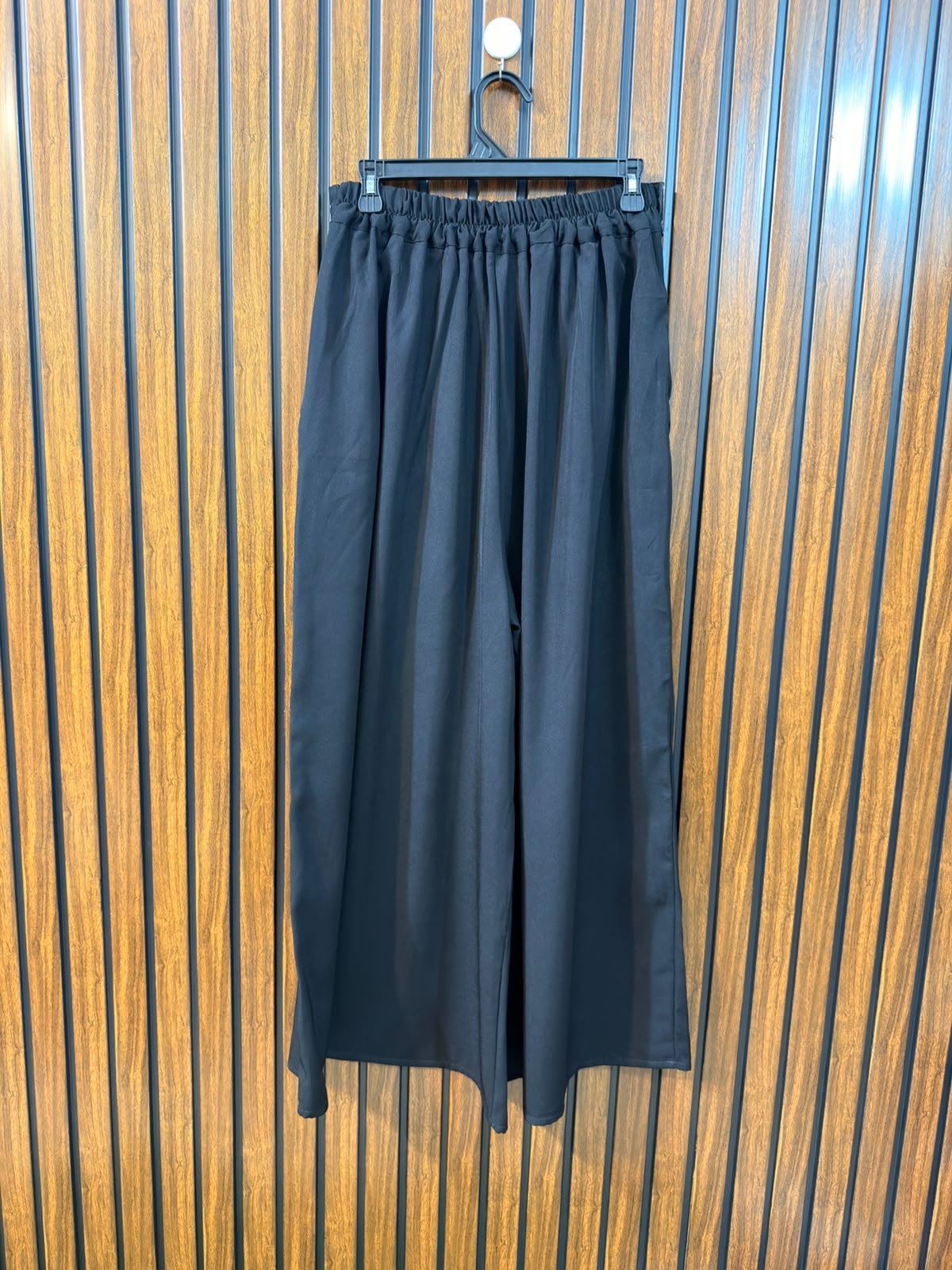 Waist 30  Lenght 39  Fabric Silk Women's Casual Trouser