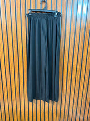 Waist 30  Lenght 38  Fabric Silk Imported Ladies Trouser