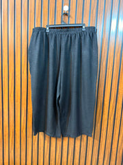 Waist 40  Lenght 32  Fabric Silk Imported Fashion Trouser