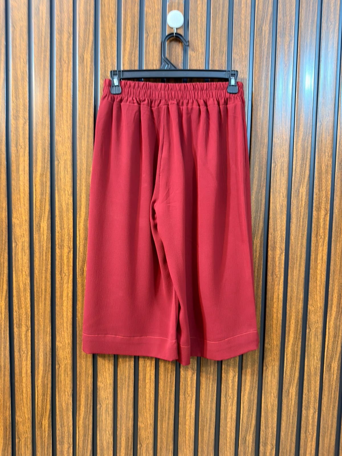Waist 28  Lenght 24  Fabric Chiffon Women's Comfortable Trouser