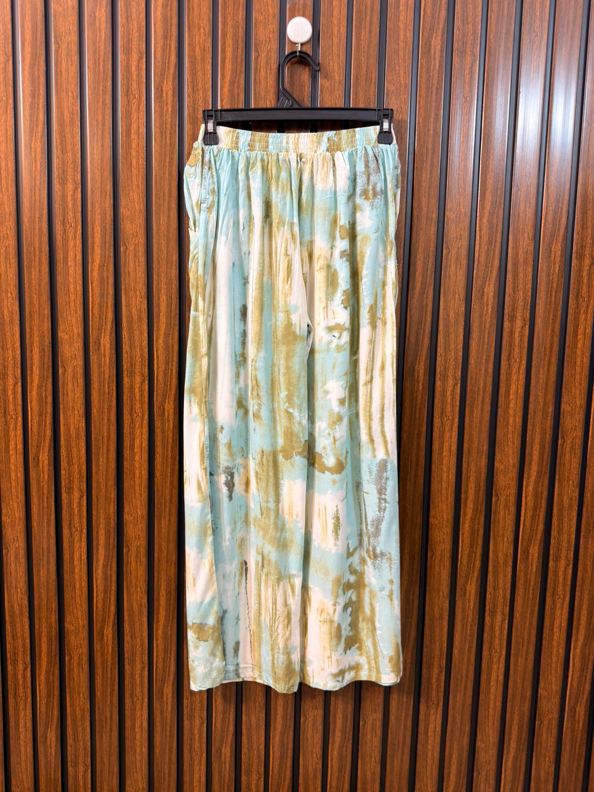 Waist 26  Lenght 35  Fabric Linen Branded Casual Trouser for Women