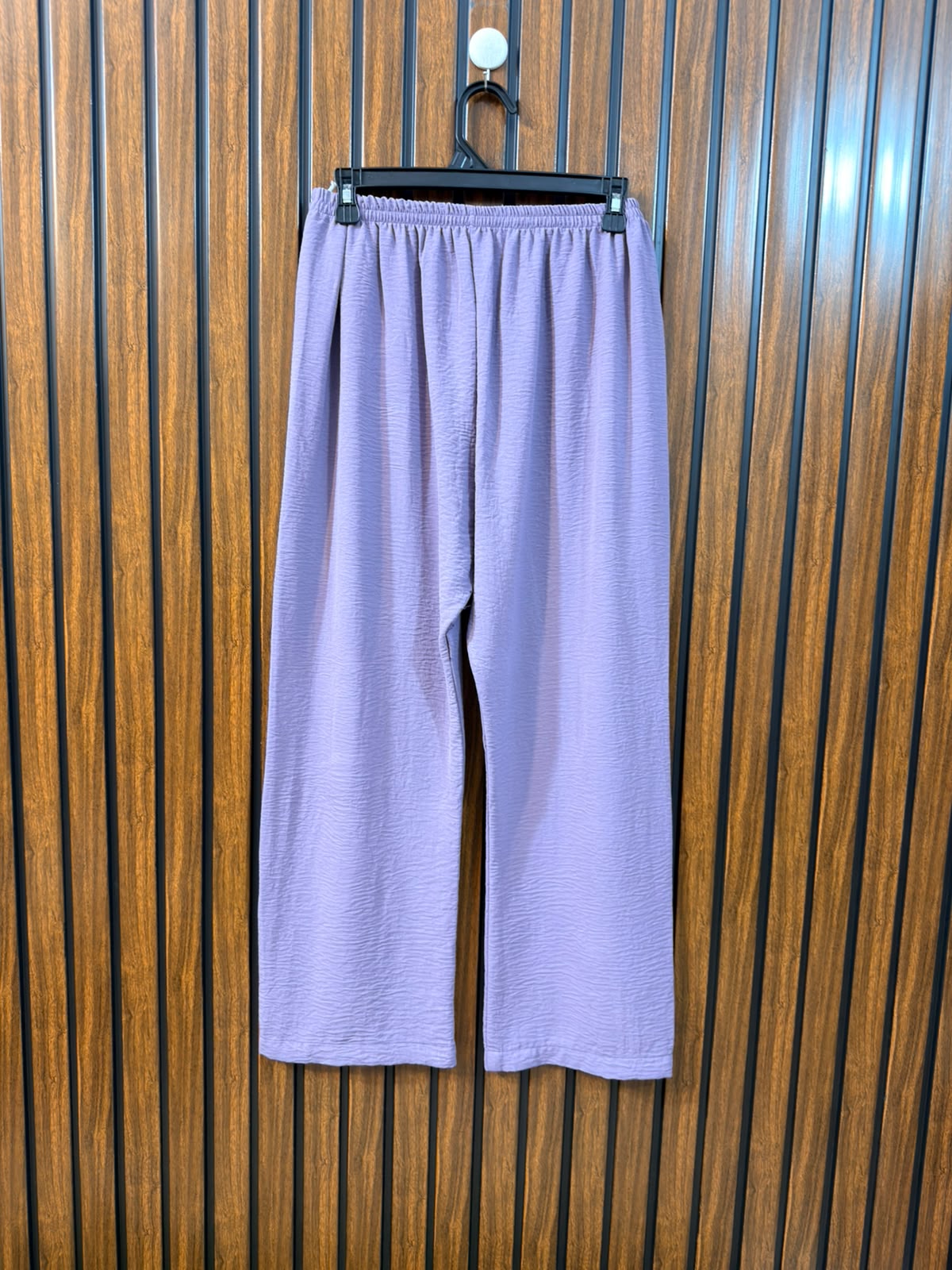 Waist 28  Lenght 36  Fabric Silk Branded Women's Collection Trouser