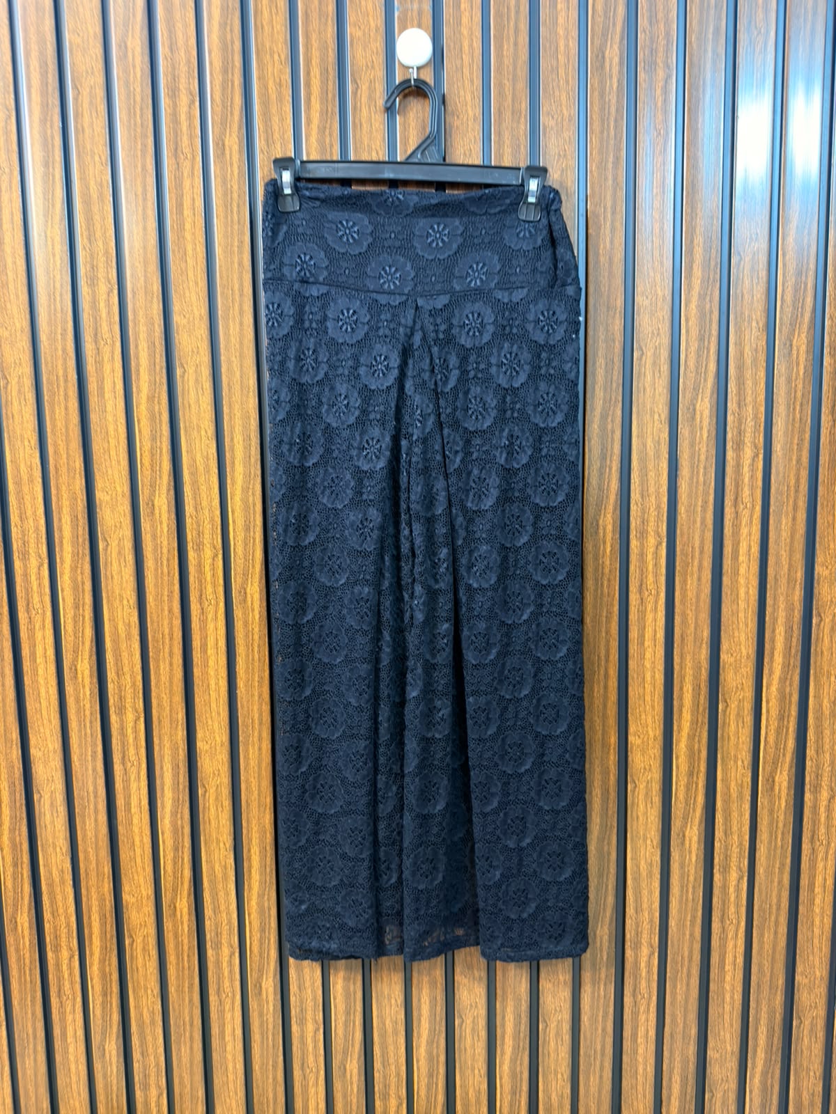 Waist 30  Lenght 34  Fabric Net  Side Cut Style Women's Signature Trouser