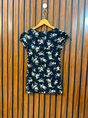 Chest 15  Lenght 21  Women's Fashion T-Shirt