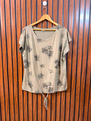 Chest 23  Lenght 26 Women's Modern T-Shirt