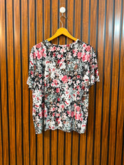 Chest 23  Lenght 24 Ladies Premium Tee