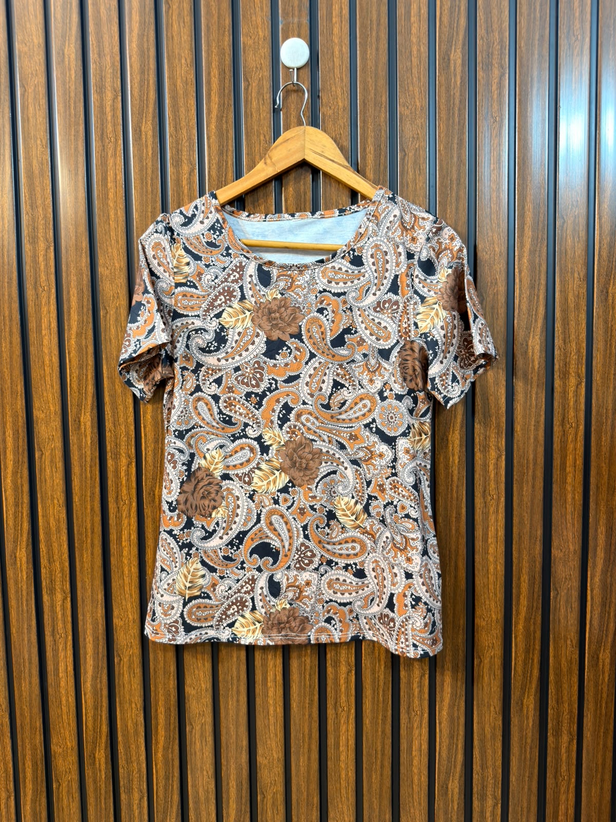 Chest 18  Lenght 24 Women's Smart T-Shirt