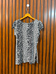 Chest 20  Lenght 25 Ladies Fashion Tee