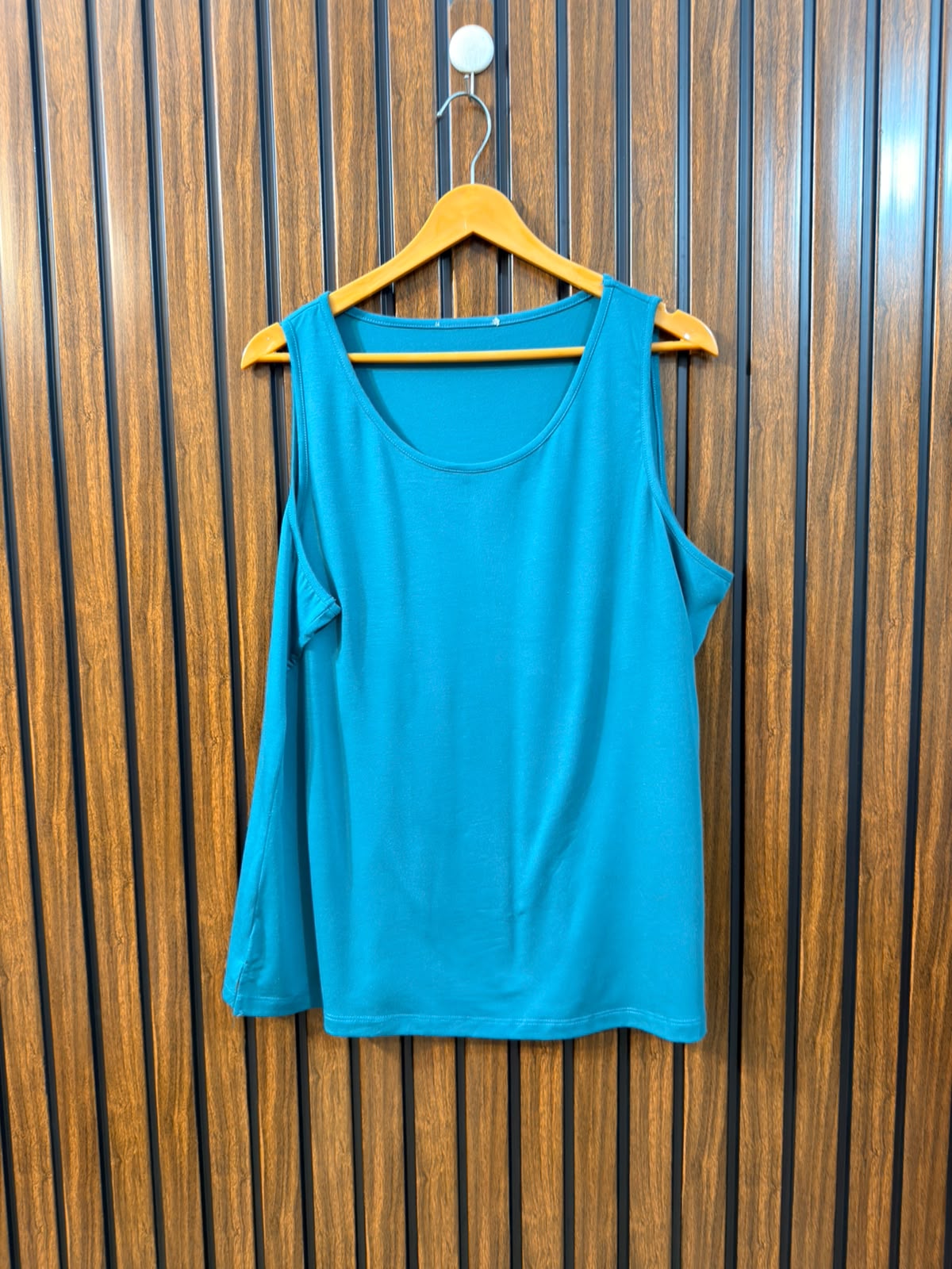 Chest 24  Length 26 Women's Urban T-Shirt