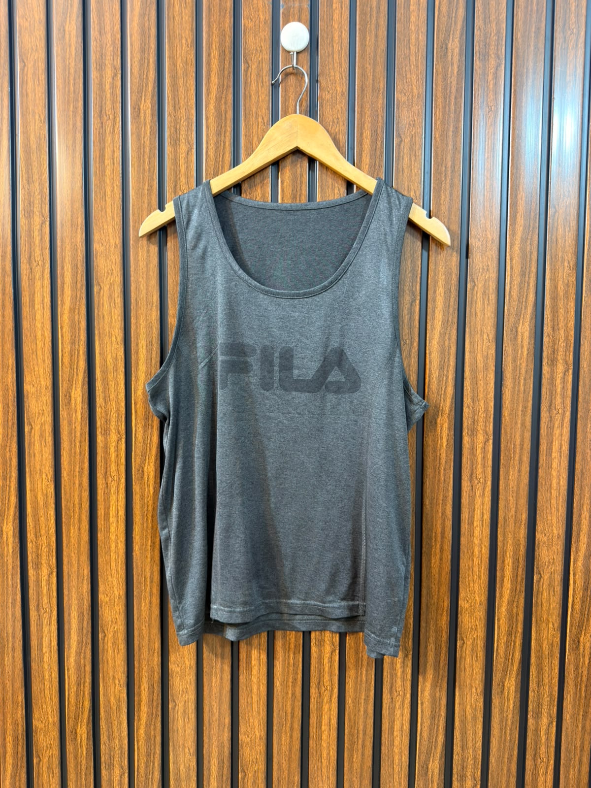 Chest 20  Length 23 Ladies Modern Tee