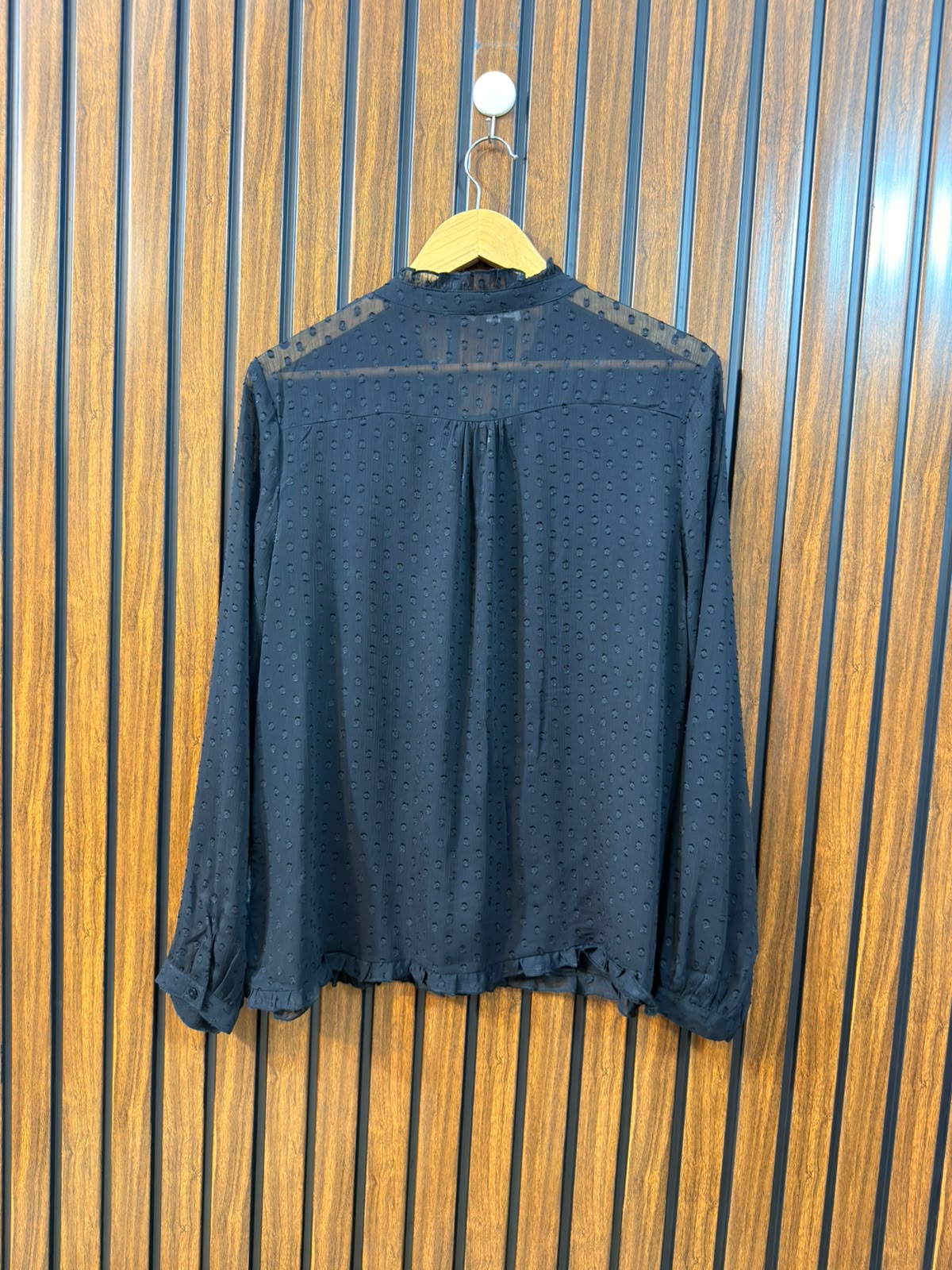 Chest 20  Lenght 25  Fabric Chiffon Women's Modern Full Sleeve Top