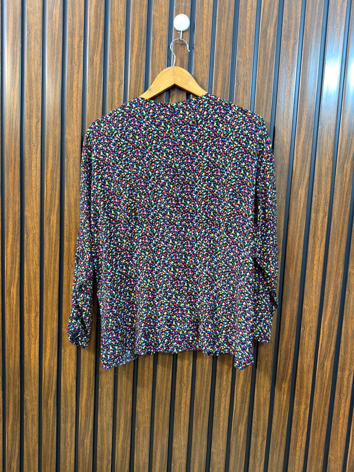 Chest 22  Lenght 24.5  Fabric Georgette Ladies' Branded Full Sleeve Top