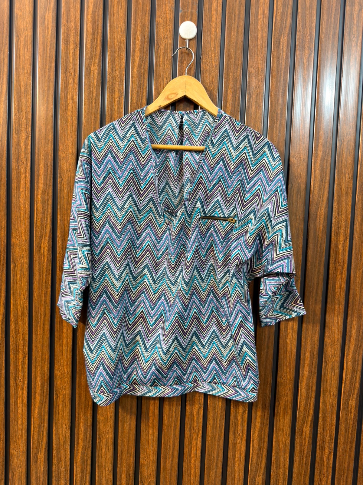 Chest Medium Baggy Style  Lenght 23  Fabric Silk Imported Women's Top Collection