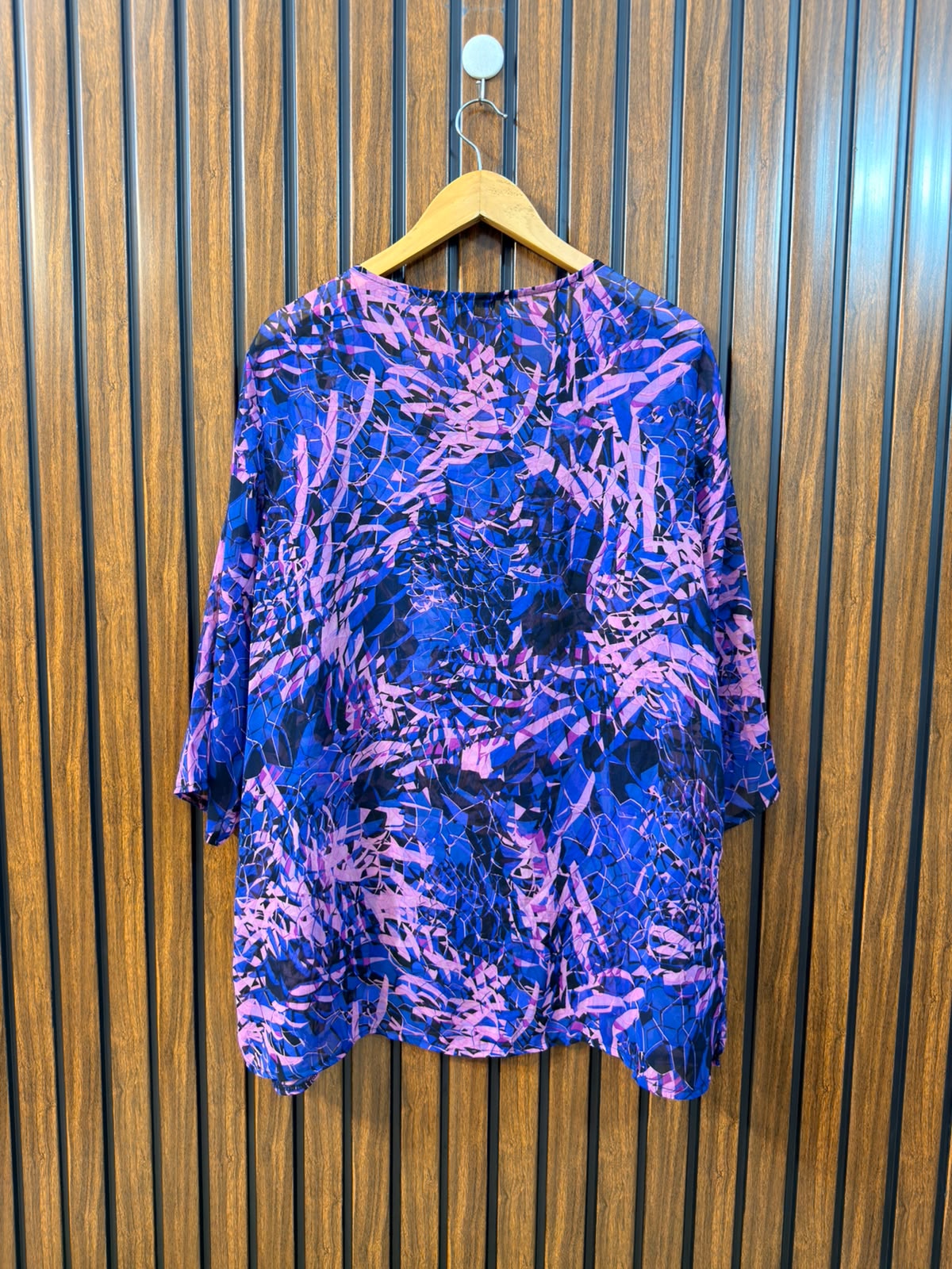 Chest 22  Lenght 30  Fabric Chiffon Women's Signature Full Sleeve Top