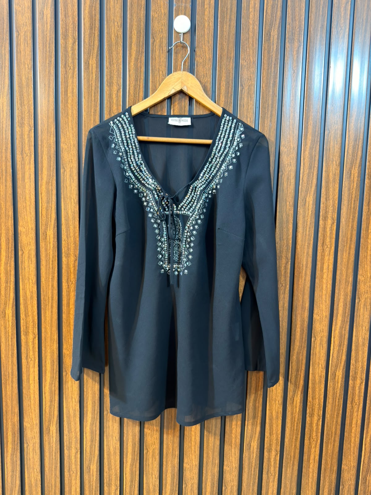 Chest 20  Lenght 28  Fabric Chiffon Women's Stylish Top Collection