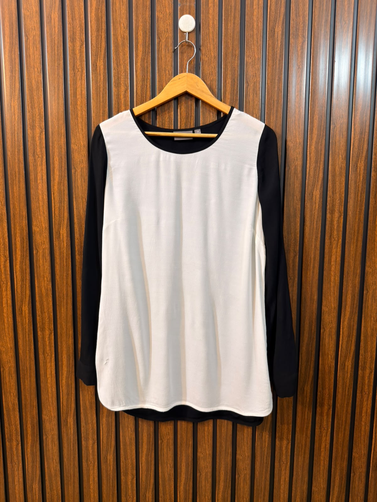 Chest 19  Lenght 29 To 31  Fabric Georgette Branded Women's Fashion Top