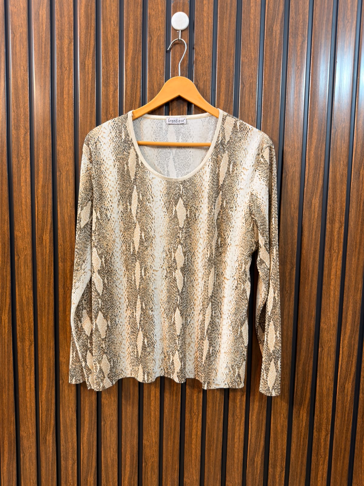 Chest 22  Lenght 23.5  Fabric Silk Imported Branded Full Sleeve Top for Women