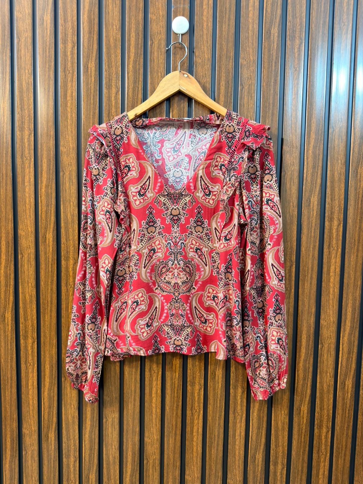 Chest 18  Lenght 21  Fabric Georgette Western Women's Premium Top Collection