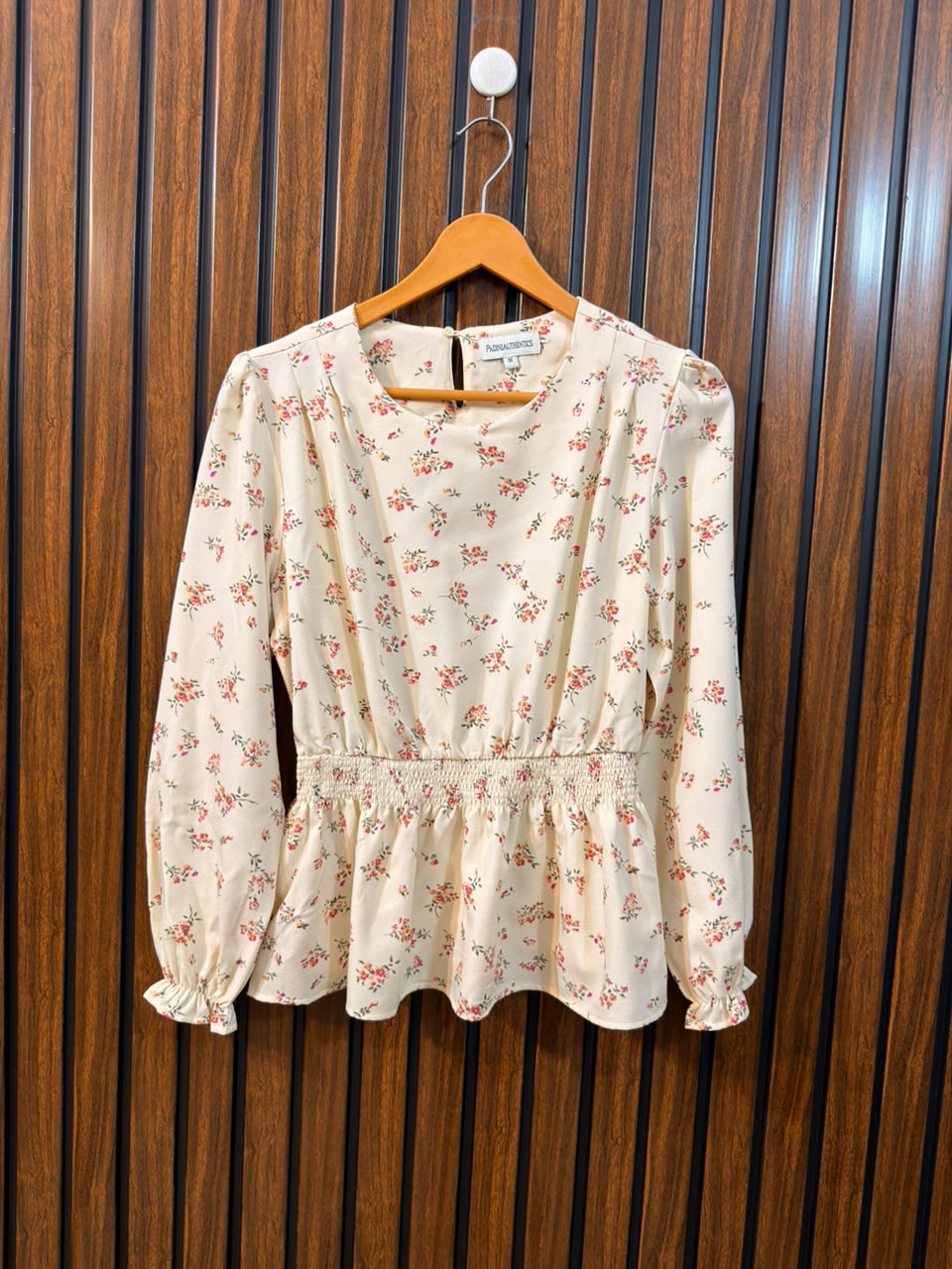 Chest 18  Lenght 22  Fabric Rayon Women's Exclusive Imported Full Sleeve Top