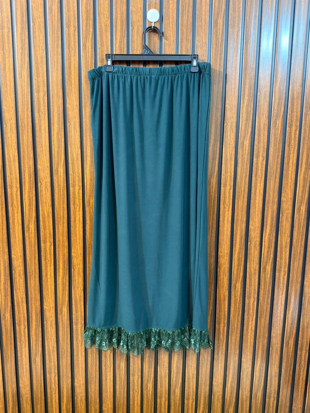 Waist 36  Length 38  Fabric Silk Jersey Waist 36  Length 34  Fabric Cotton Premium Western Skirt