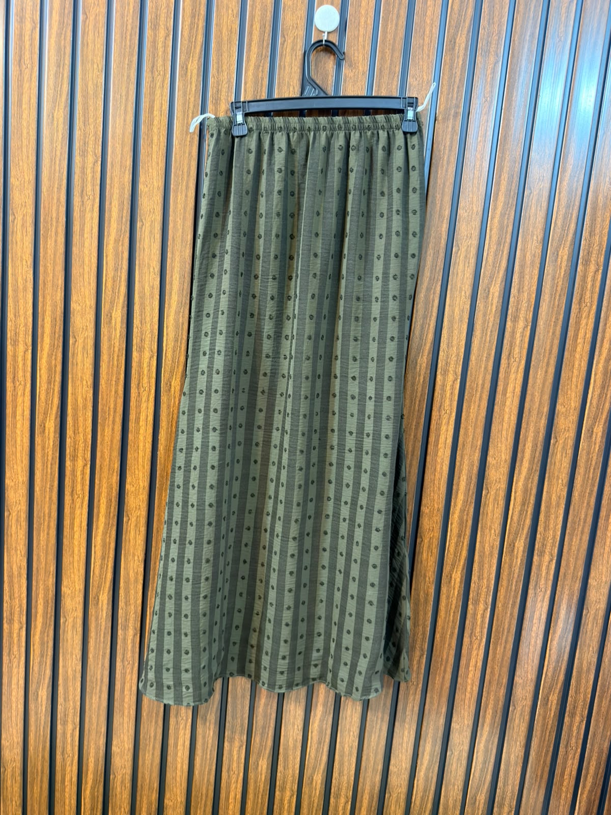 Waist 28  Length 36  Fabric Rayon Imported Fashion Skirt