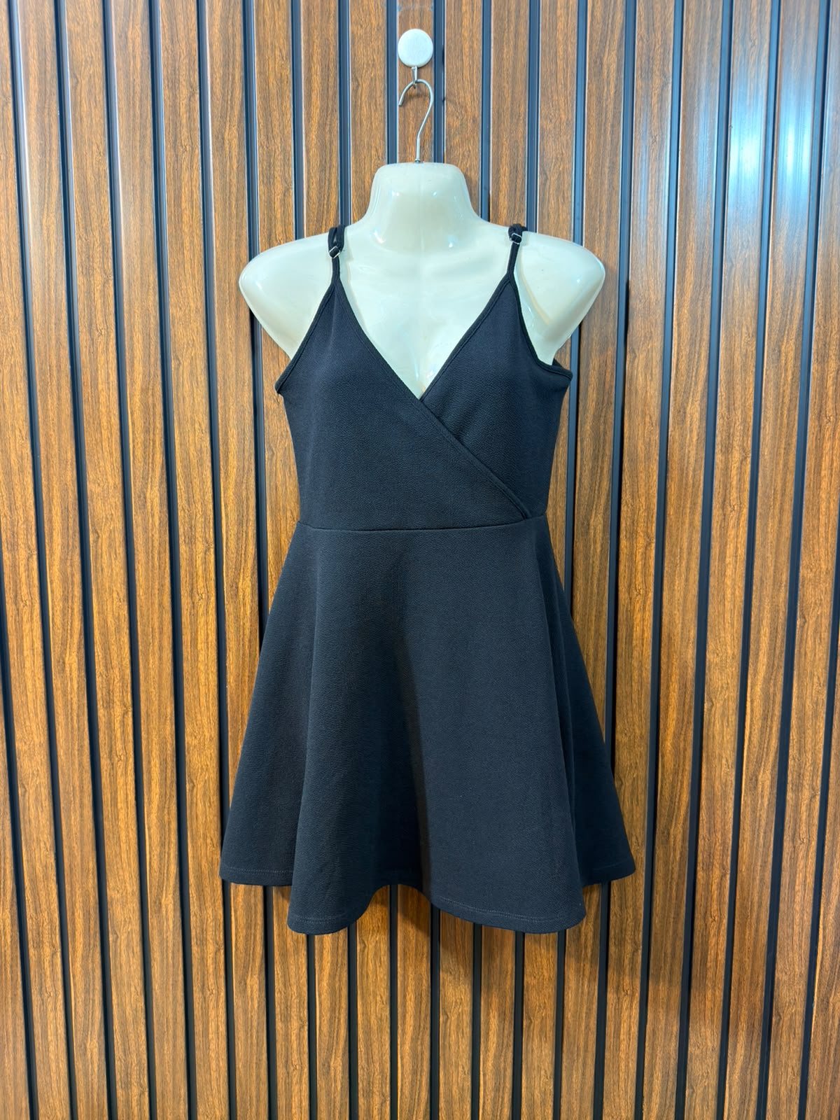Chest 17  Lenght 28  Fabric silk jersey Imported Ladies Party Dress