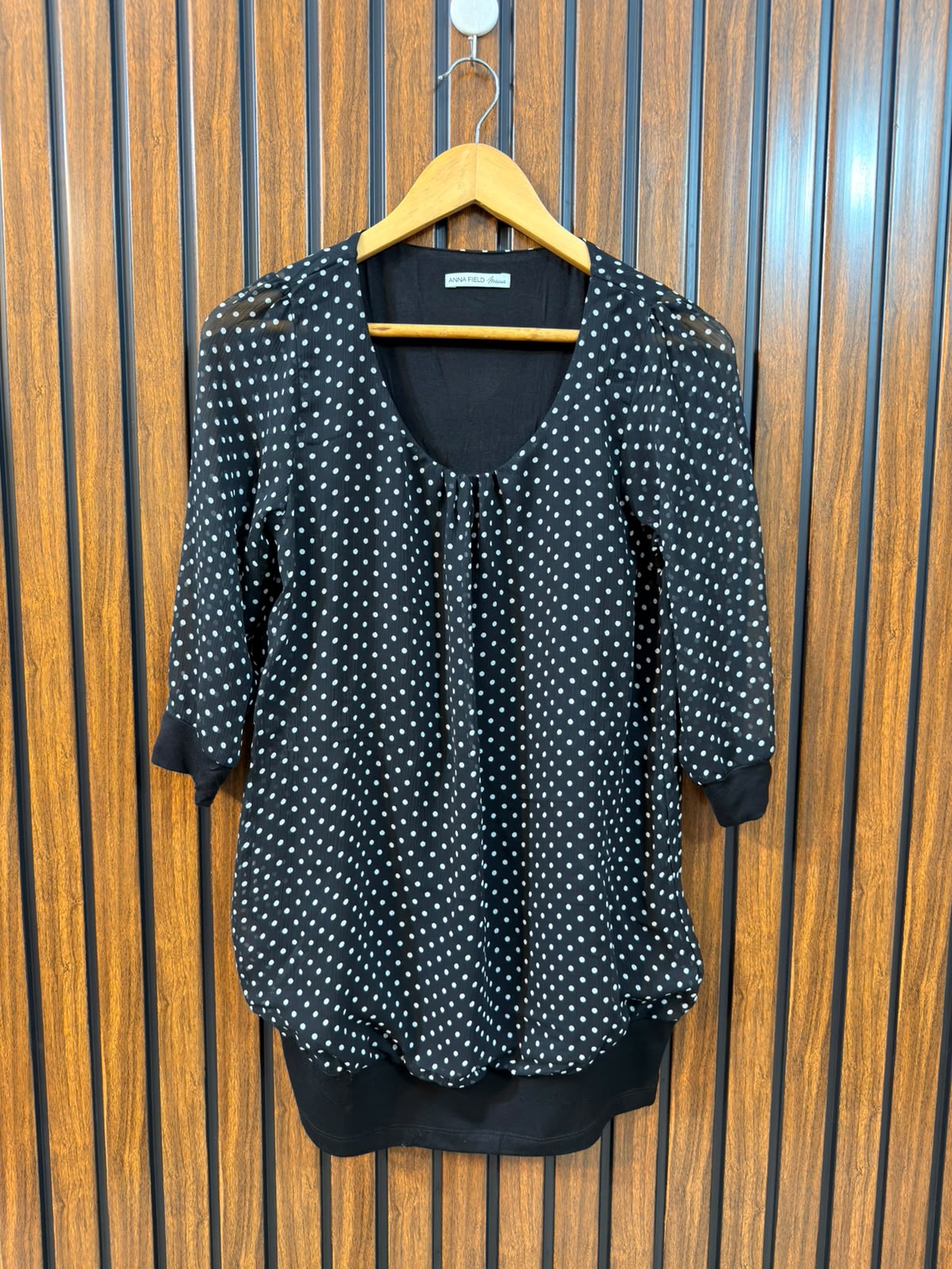 Chest 18  Lenght 29  Fabric Chiffon Ladies Branded Full Sleeve Top