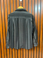 Chest 18  Lenght 23.5  Fabric Silk Branded Women’s Everyday Top