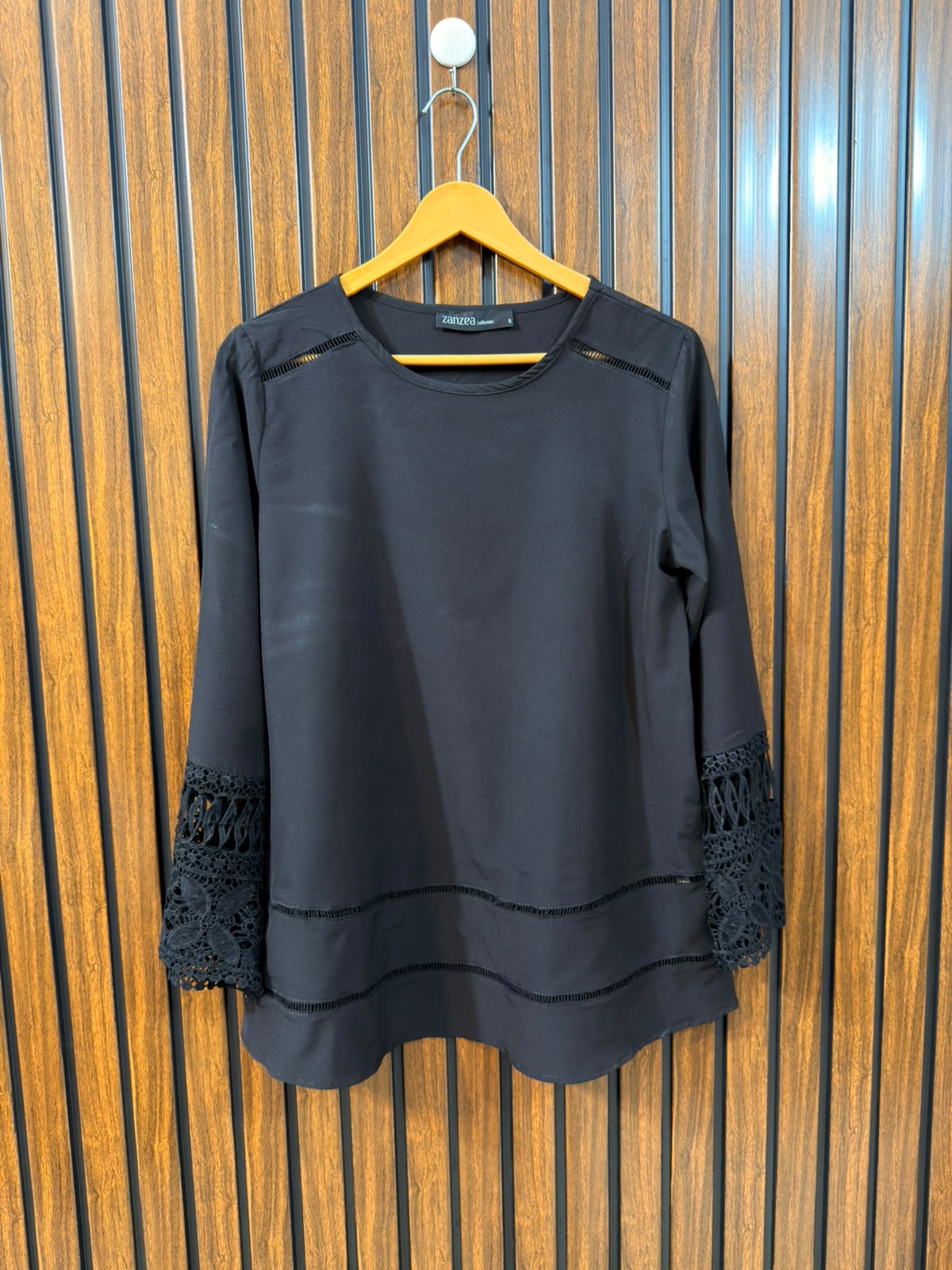 Chest 17  Lenght 26  Fabric Silk Women’s Branded Full Sleeve Wear