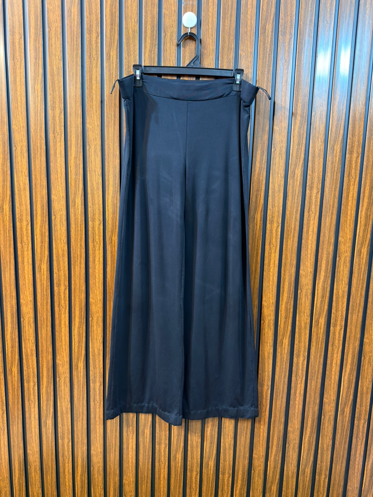 Waist 40  Length 38  Fabric Silk Jersey Women’s Fashion Trouser