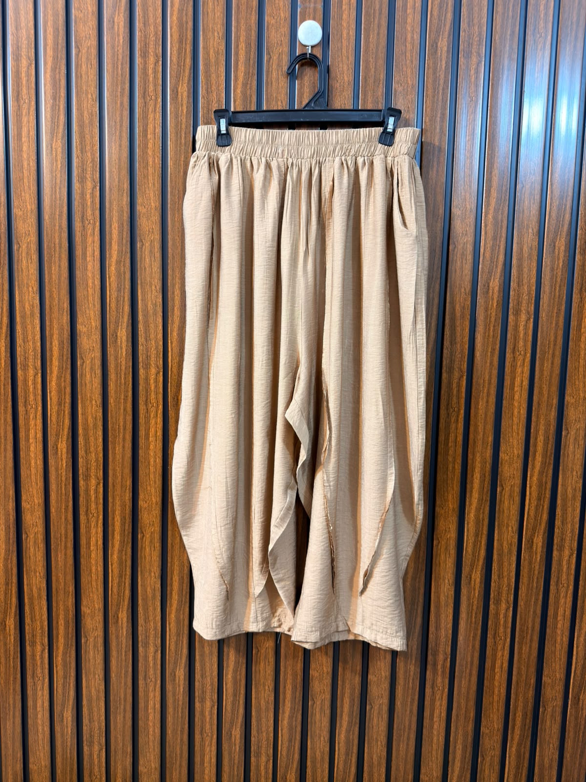 Waist 30  Length 33  Fabric Silk Branded Women’s Trouser