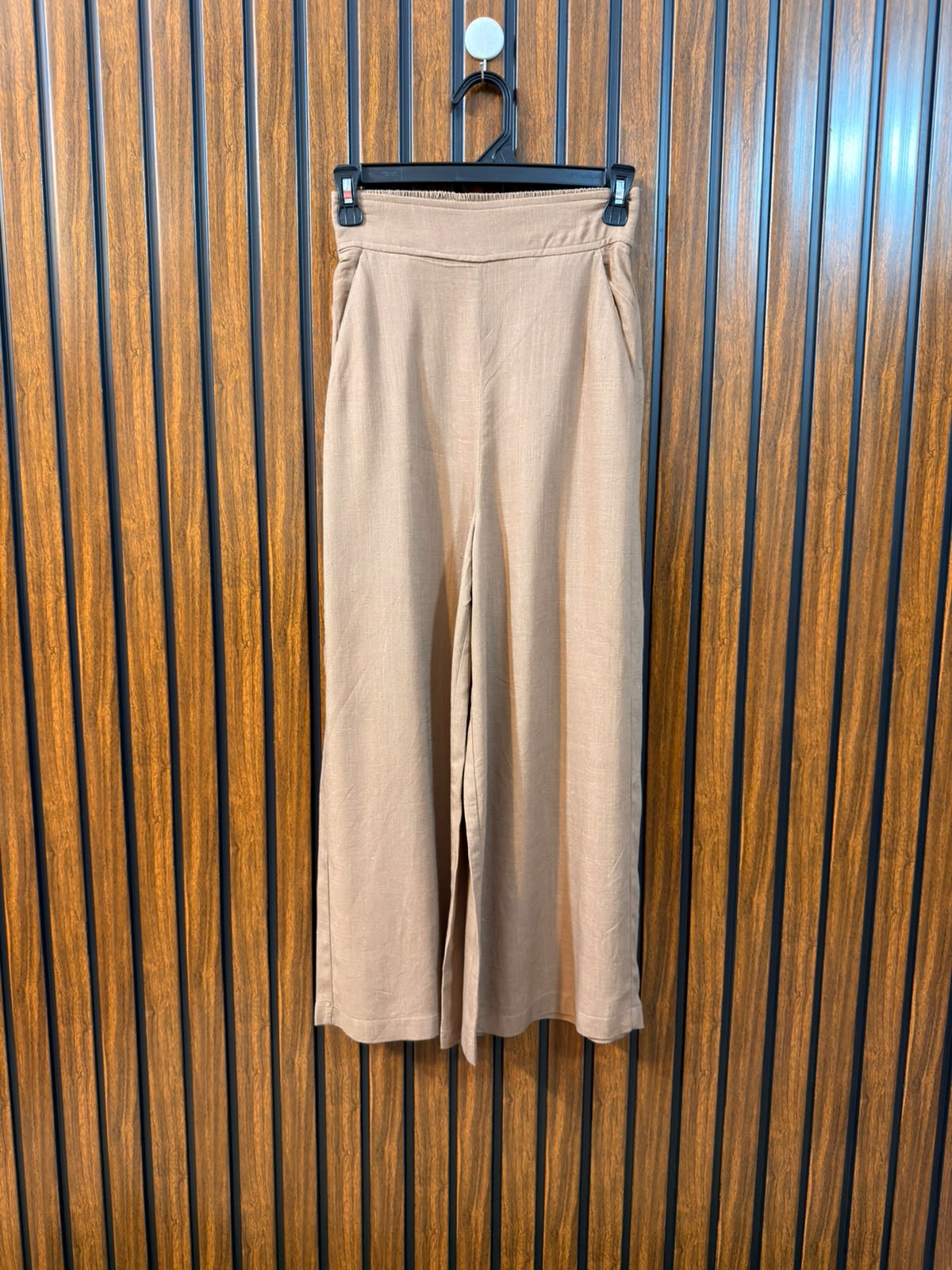 Waist 26  Length 34  Fabric Linen Women’s Everyday Trouser