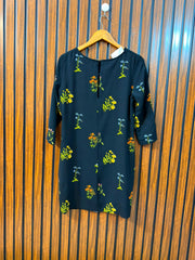 Chest 18  Length 33  Fabric Chiffon Women’s Fashion Top