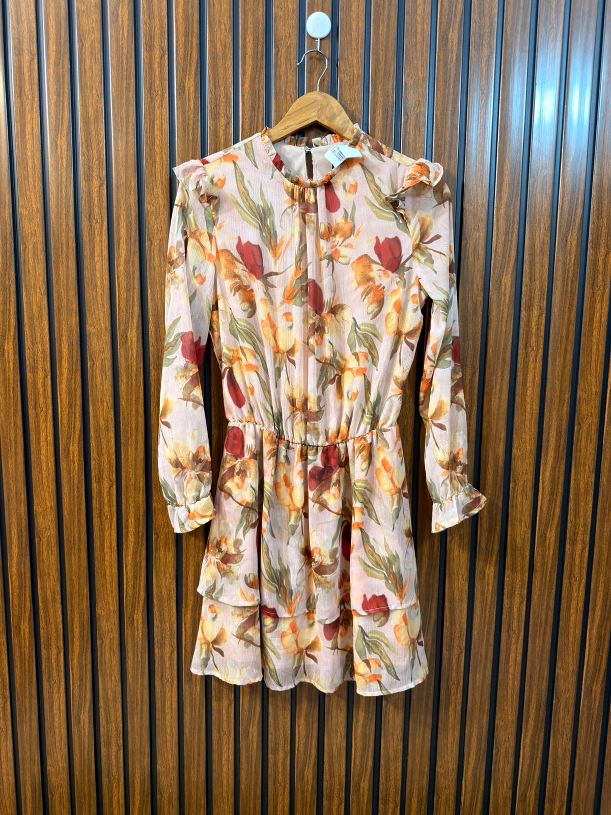 Chest 18  Length 35  Fabric Chiffon Women’s Casual Top
