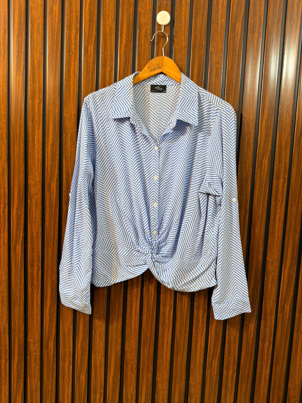 chest 22  Length 21  Fabric linen Ladies Western Full Sleeve Top